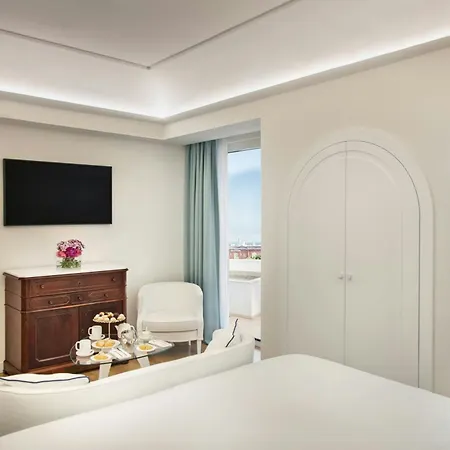 מלון Pazziella, A Luxury Collection Hotel, 5*