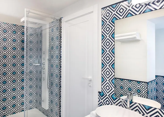 Pazziella, A Luxury Collection Hotel, 酒店