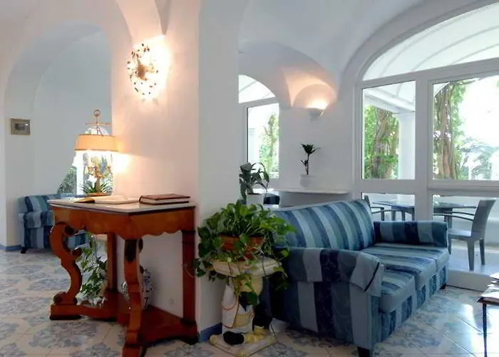 Pazziella, A Luxury Collection Hotel, 卡普里