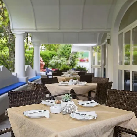 Pazziella Garden &