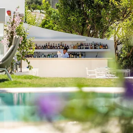 Pazziella Garden &