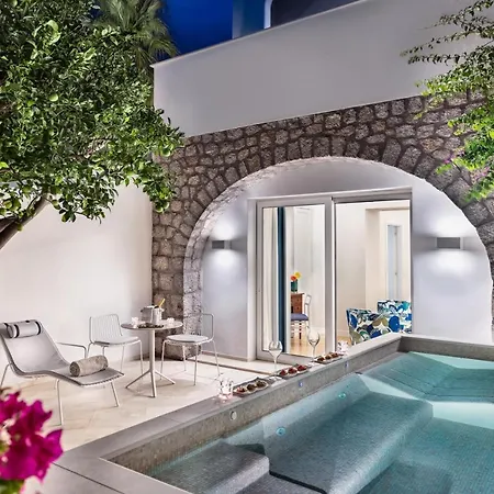 Pazziella Garden & 5*