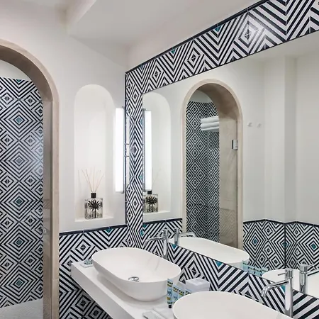 Pazziella, A Luxury Collection Hotel, Отель