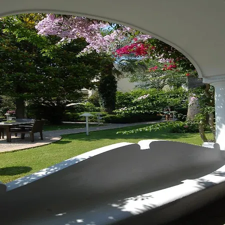 Hotel Pazziella Garden & 5*