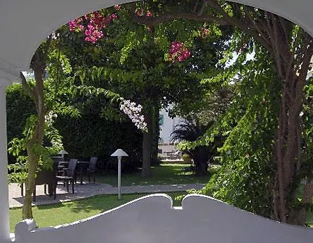 Отель Pazziella, A Luxury Collection Hotel, Капри