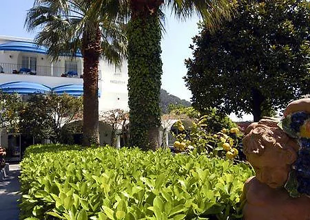 Pazziella, A Luxury Collection Hotel, Отель Капри